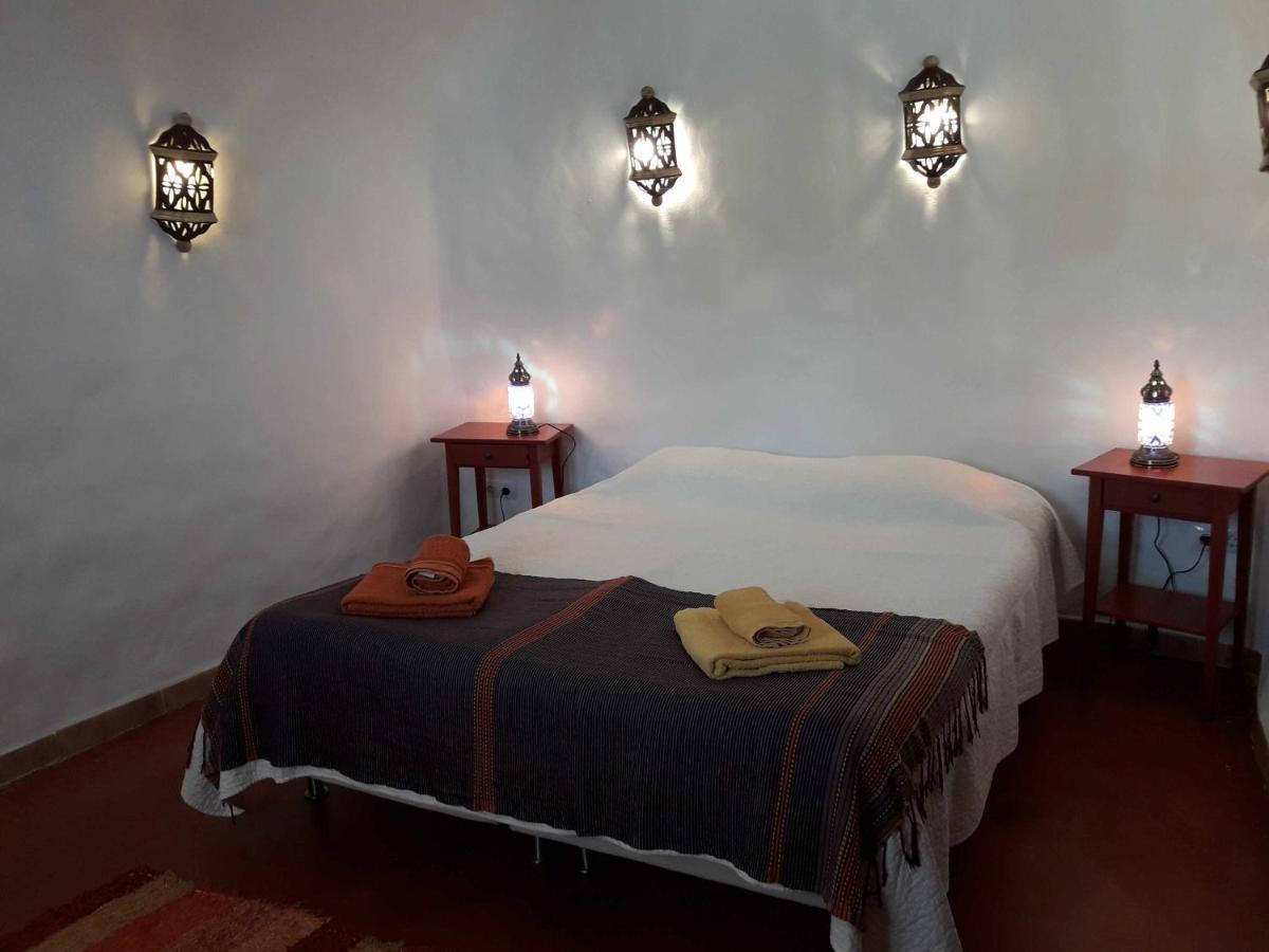 Cuevas Andalucia Guest House Baza Ngoại thất bức ảnh
