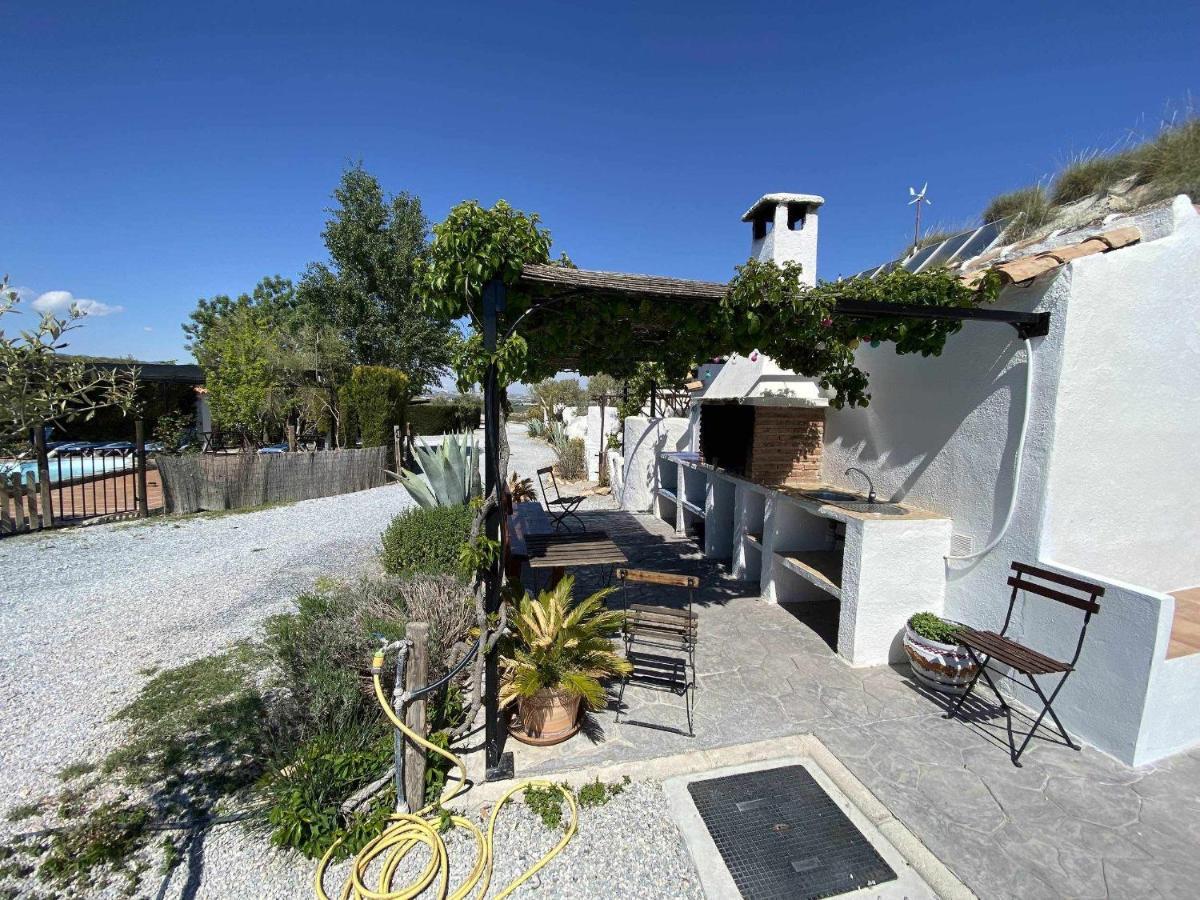Cuevas Andalucia Guest House Baza Ngoại thất bức ảnh