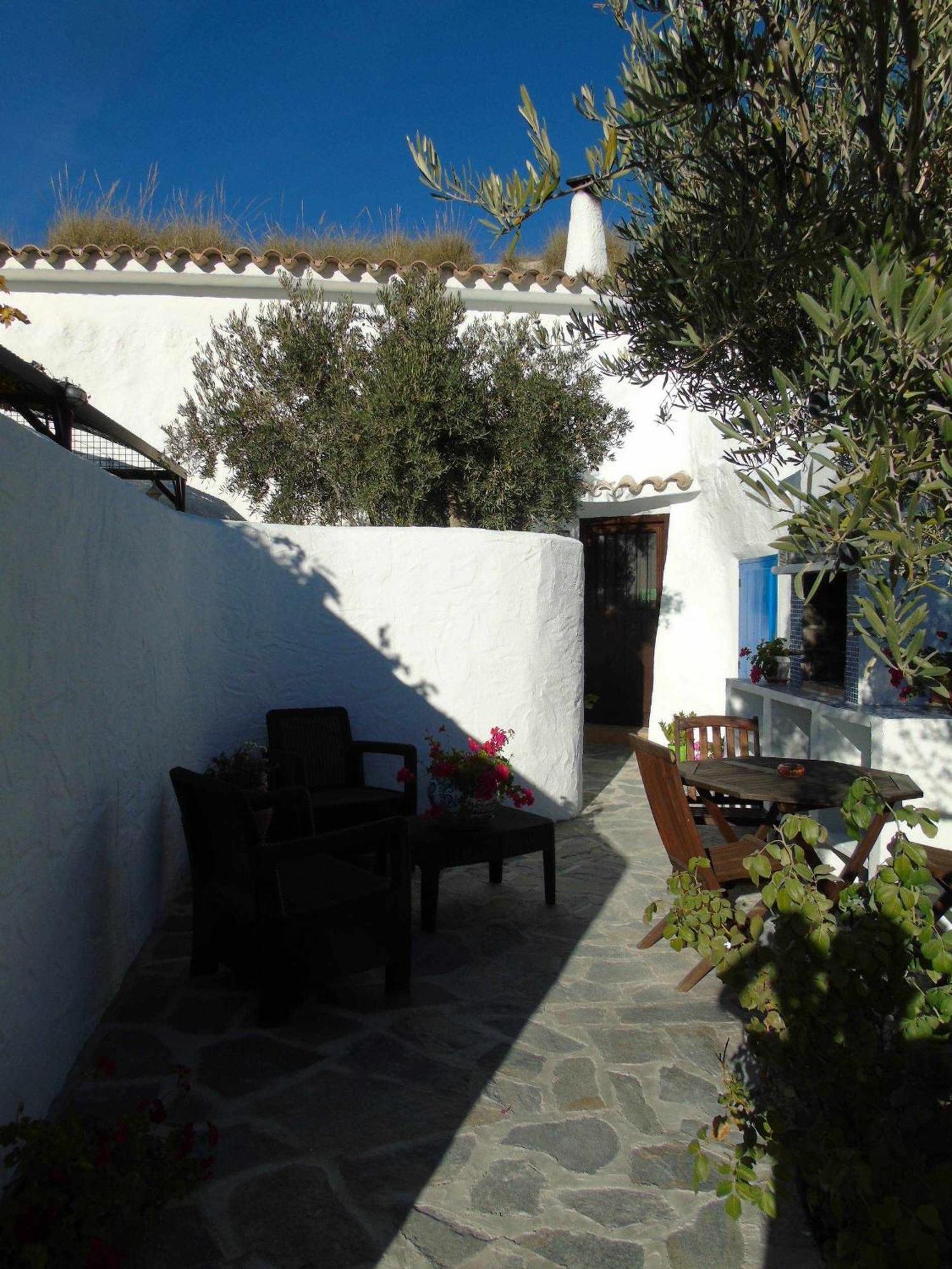 Cuevas Andalucia Guest House Baza Ngoại thất bức ảnh