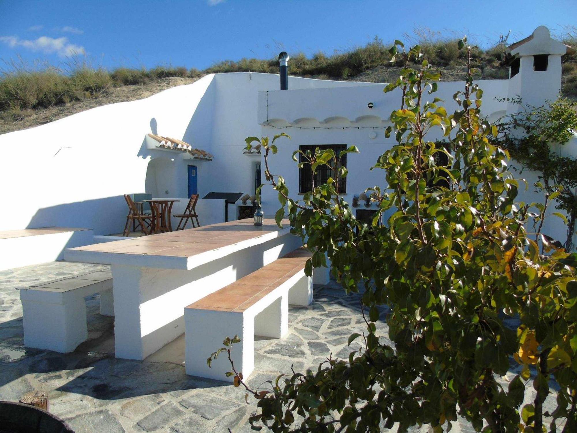 Cuevas Andalucia Guest House Baza Ngoại thất bức ảnh