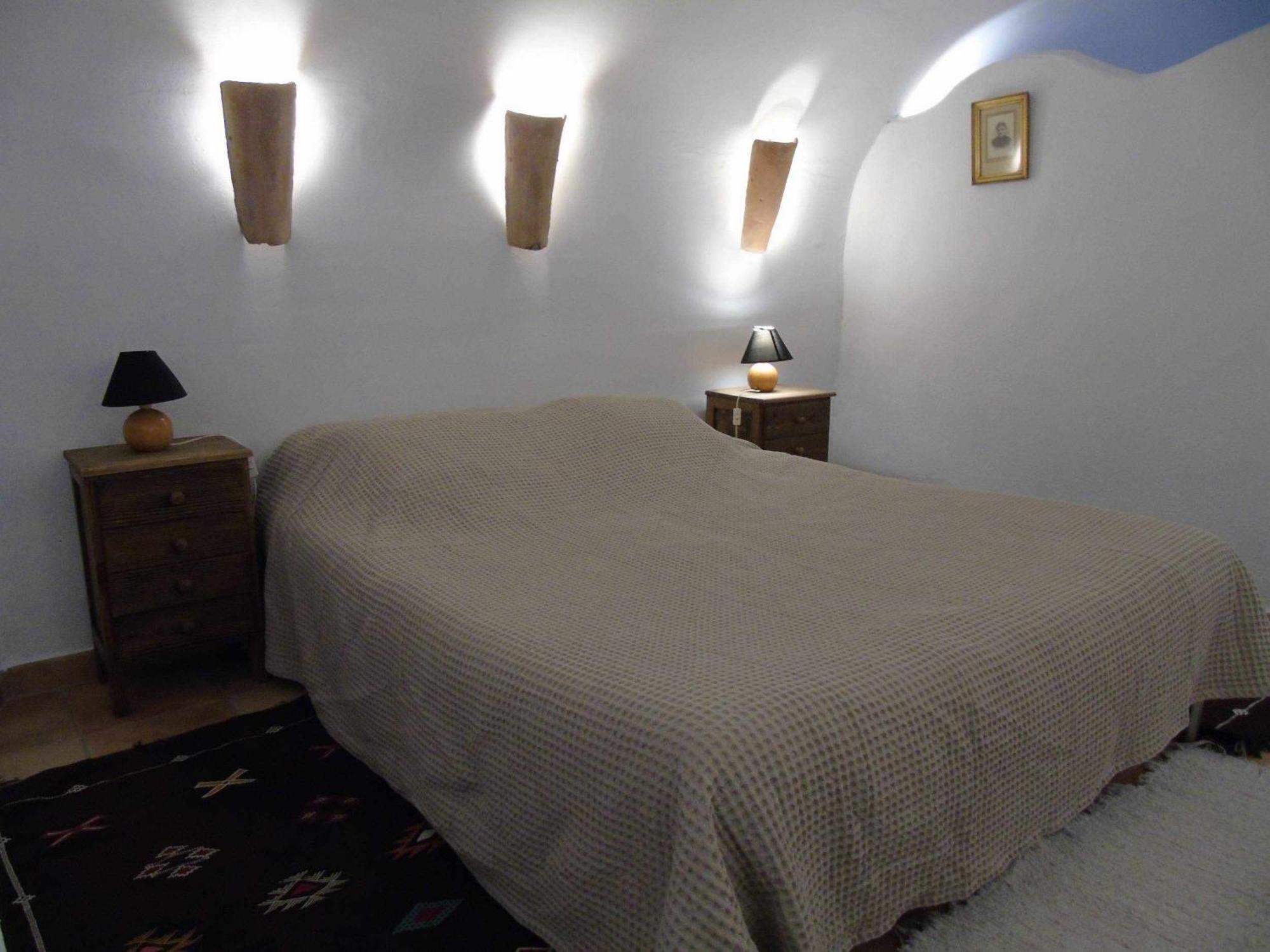 Cuevas Andalucia Guest House Baza Ngoại thất bức ảnh